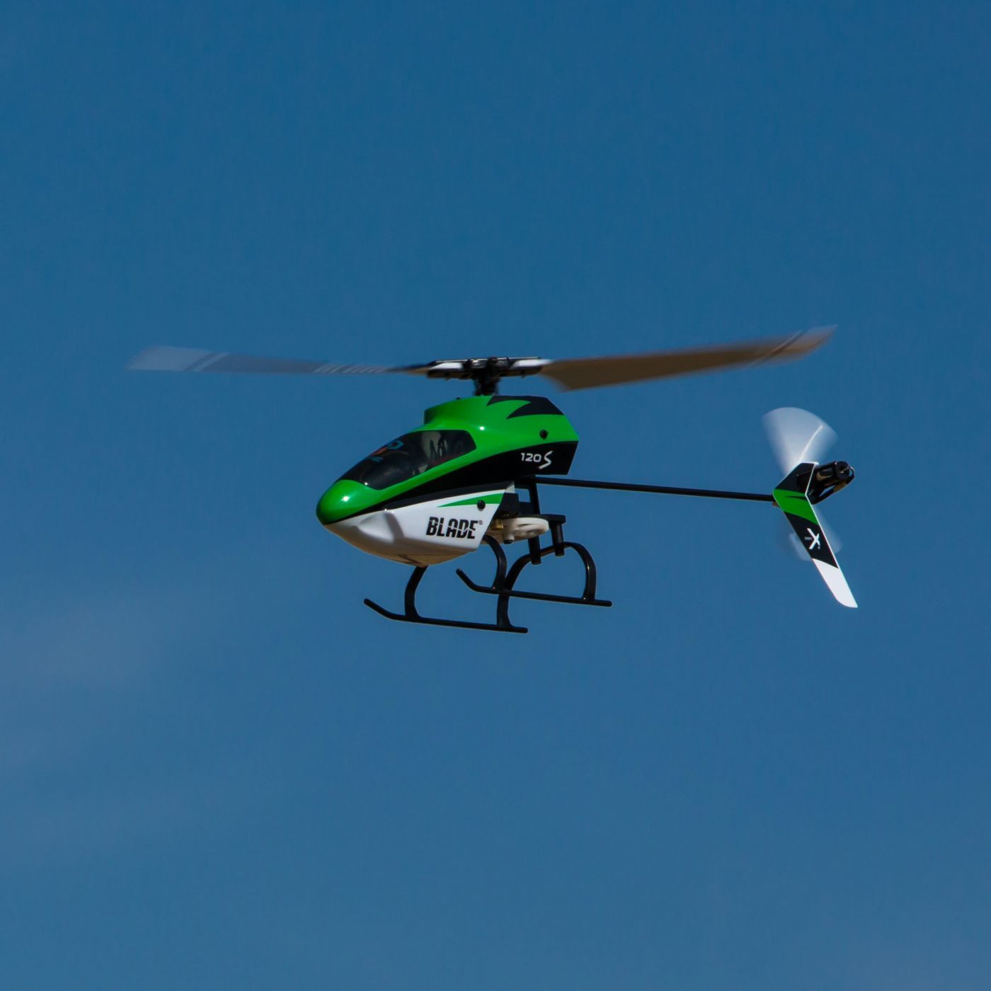 blade bnf helicopter