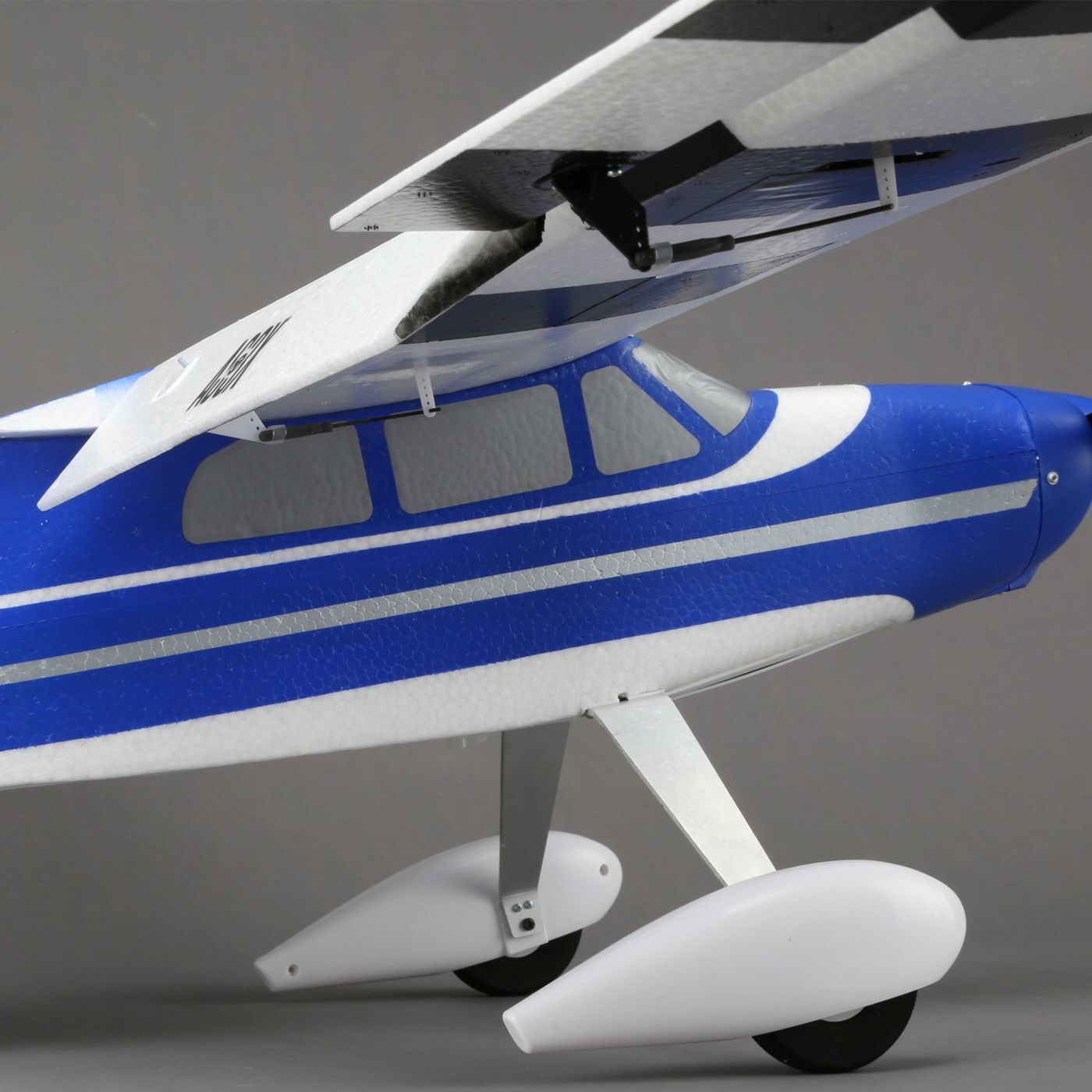 valiant rc plane
