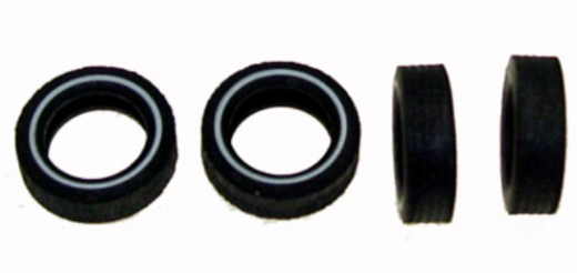 carrera 132 tires