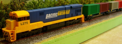 FRATESCHI SHARED BOGIE CONTAINER WAGONS PACIFIC NATIONAL LIVERY 