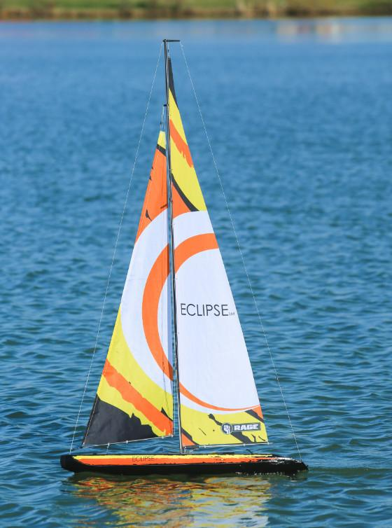 aura 650 rtr sailboat