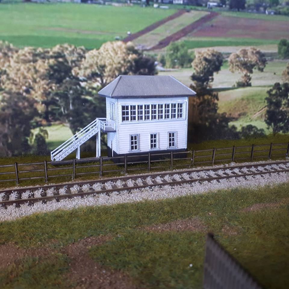 Walker Models 1/160 N NSWGR 2 Story Signal Box building kit
