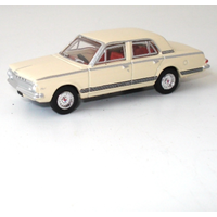 Cooee 1/87 1963 Valiant AP5 Sedan - Bow White 87APWH