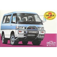Aoshima 1/24 Mitsubishi Delica Star Wagon 4WD Super Exceed Plastic Model Kit
