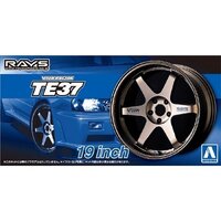 Aoshima 1/24 Volk Racing TE37 19inch Plastic Model Kit