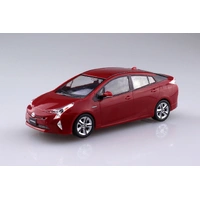 Aoshima 1/32 Toyota Prius (Emotional Red) Plastic Model Kit