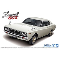 Aoshima 1/24 Nissan KHC130 Laurel HT 2000SGX '72 Plastic Model Kit