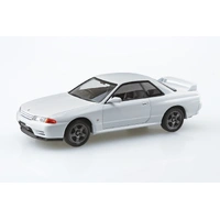 Aoshima 1/32 Nissan R32 Skyline GT-R(Crystal White) Plastic Model Kit