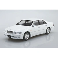 Aoshima 1/24 Nissan Y33 Cima 1996 Plastic Model Kit