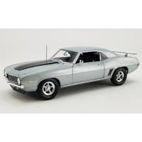 ACME 1/18 1969 Chevrolet COPO Camaro - Cortez Silver Diecast Model Car