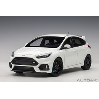 AutoArt 1/18 Ford Focus RS 2016 (Frozen White) Composite Car