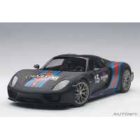 AutoArt 1/18 Porsche 918 Spyder Weissach Package (Black/Martini Livery) Composite Car