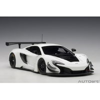 AutoArt 1/18 McLaren 650S GT3 (White/Black Accents) Composite Car