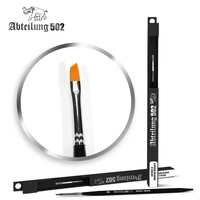 Abteilung 502 Angular Brush 8 Deluxe Synthetic Paint Brush