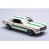 Apex Replicas 1/18 Ford Mustang - 1967 ATCC Winner - Ian Pete Geoghegan Diecast Car AC8002