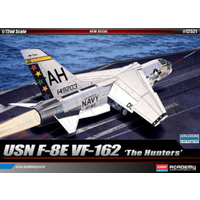Academy 1/72 USN F-8E VF-162 "The Hunters" Plastic Model Kit [12521]