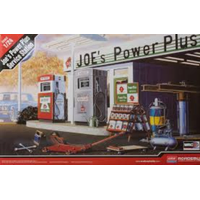 Academy 1/24 Joe's Power Plus Gas Service Station Le: Plastic Model Kit