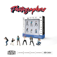 American Diorama 1/64 Photographers Figure Set