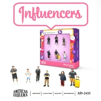 American Diorama 1/64 Figure Set: Influencers Diecast Model Accessory