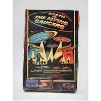 Atlantis Earth vs The Flying Saucer AMC1005