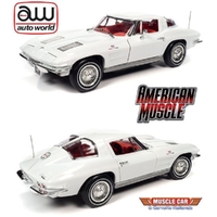 Auto World 1/18 1963 Chev Corvette Coupe MCACN Diecast