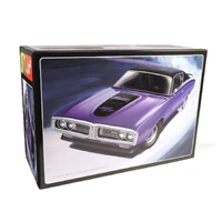 AMT 1/25 1971 Dodge Hemi Charger R/T  Plastic Model Kit
