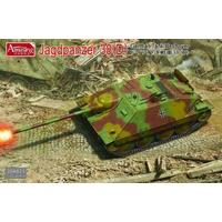 Amusing Hobby 35A021 1/35 Jagdpanzer 38(D) Plastic Model Kit