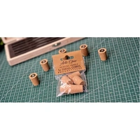 Artis Opus Magnet Corks Small (Hen) x5