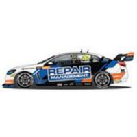 Biante 1/18 Holden VF Repair Management #222 Commodore 15