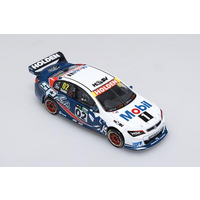 Biante 1/64 Holden VF Commodore Holden Racing Team 2015 Townsville 400 Garth Tander