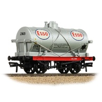 Bachmann OO 14T Tank Wagon 'Esso' Silver