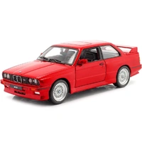 Bburago 1/24 1988 BMW 3 Series E30 M3
