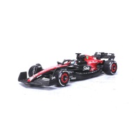 Bburago 1/43 2023 F-1 Alfa Romeo Orlen C43 #77 Bottas with Helmet Diecast Model Car