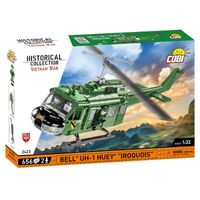 Cobi Vietnam War Bell UH-1 Huey Iroquois 656 Piece Construction Set