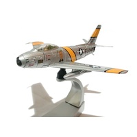 Corgi 1/72 F-86E Sabre USAF 4th FW, "Honest John", Col Walker M Bud Mahurin, Kimpo, South Korea, 1953 Pre-owned A1 Condition