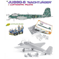 Cyber Hobby 1/48 Ju88G-6 'Nachtjäger' + Luftwaffe Pilots Plastic Model Kit