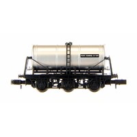 Dapol N 6 Wheel Milk Tanker United Creameries (Silver) 70355