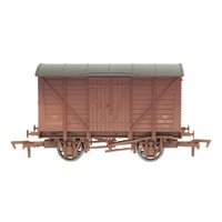 Dapol OO Ventilated Van LMS Bauxite 155011 Weathered