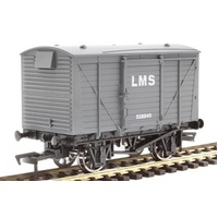 Dapol OO Ventilated Van LMS Grey 538840