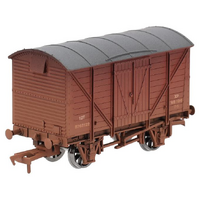 Dapol OO Ventilated van BR B768122 Bauxite Weathered