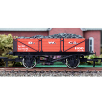 Dapol OO Gauge 4 Plank Wagon B W Co