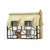 Dapol OO Thatched Cottage Kit Self Assembly Kit
