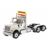 Diecast Masters 1/50 International HX520 White Tandem Tractor Diecast Model