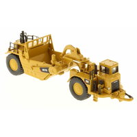 Diecast Masters 1/125 Caterpillar 657G Tractor Scraper Elite Series Diecast Model