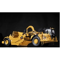 Diecast Masters 1/50 Caterpillar D7C & 70 Scraper & 621K Tractor Scraper Diecast Model