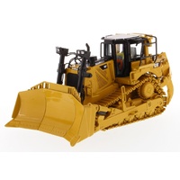 Diecast Masters 1/50 Caterpillar D8T Track-Type Tractor with 8U Blade Diecast Model