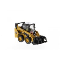 Diecast Masters 1/50 Caterpillar 242D3 Skid Steer Loader High Line Series Diecast Model