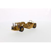 Diecast Masters 1/64 611 Wheel Tractor Scraper