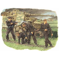 Dragon 1/35 Survivors, Panzer Crew (Kursk 1943) Plastic Model Kit DR6129