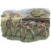 Dragon 1/35 Panzergrenadier LAH Div Plastic Model Kit DR6159